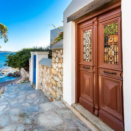 Ponente Villa
